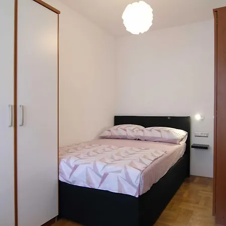 Apartman Nane Apartment Kastela